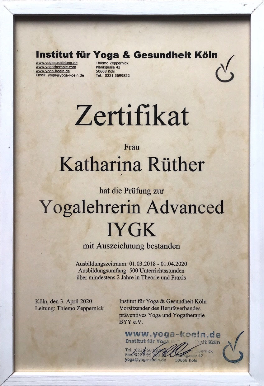 Zertifikat Yogalehrerin Advanced Katharina Ruether